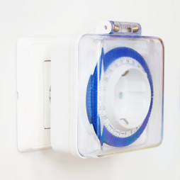 Socket with timer Feron TM31