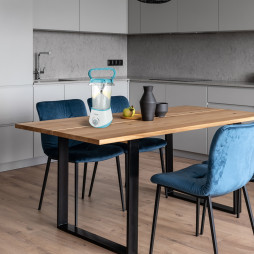 TGX-6054S rechargeable flashlight with solar panel