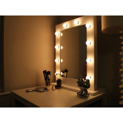 Makeup mirror light LED recessed 220V 7pcs E27 manual switch, white color LEDUA